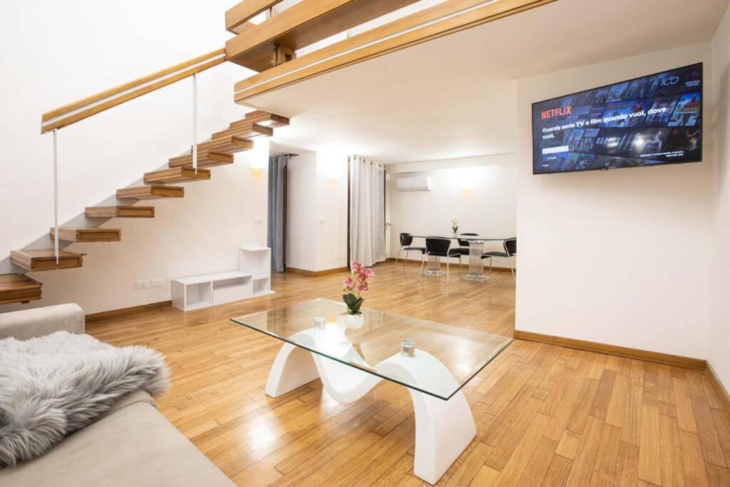 Unforgettable Split Level Jacuzzi Suite Navona - Top Collection Rom Exterior foto