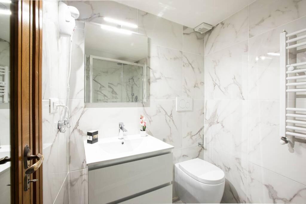 Unforgettable Split Level Jacuzzi Suite Navona - Top Collection Rom Exterior foto